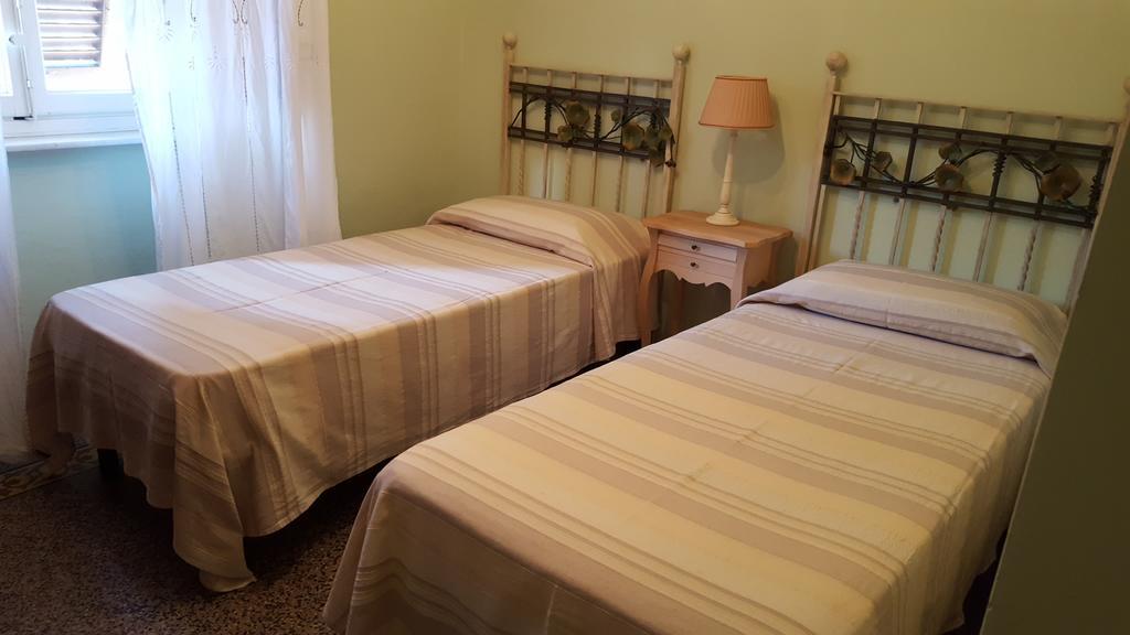 Villa Casolare Al Dopolavoro à Lucques Extérieur photo