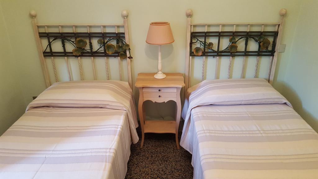 Villa Casolare Al Dopolavoro à Lucques Extérieur photo