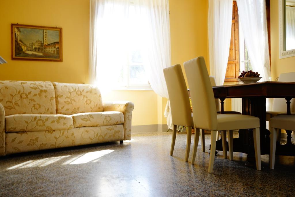 Villa Casolare Al Dopolavoro à Lucques Extérieur photo