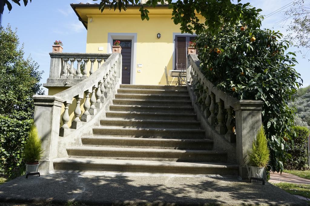 Villa Casolare Al Dopolavoro à Lucques Extérieur photo