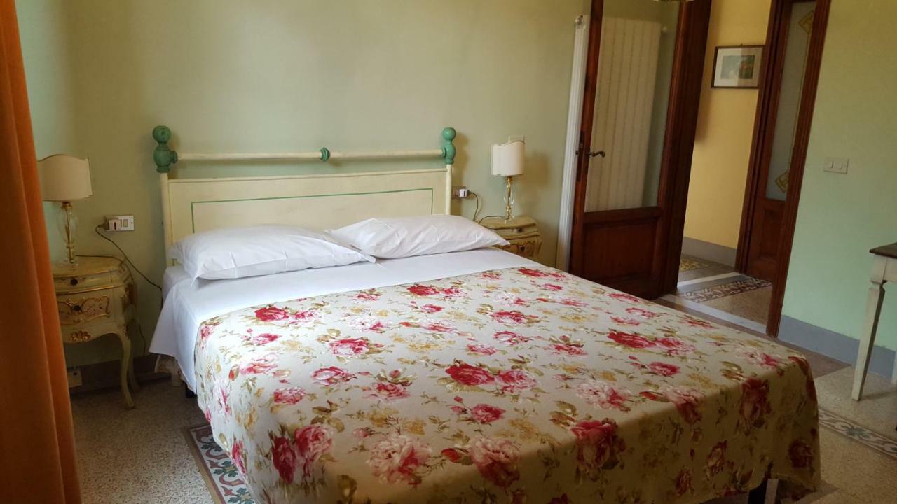 Villa Casolare Al Dopolavoro à Lucques Extérieur photo