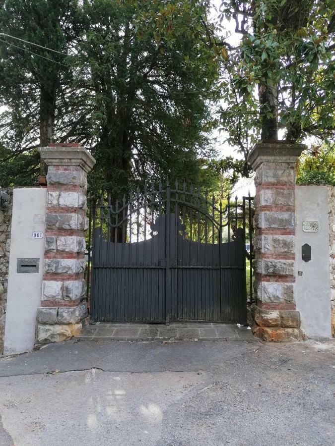 Villa Casolare Al Dopolavoro à Lucques Extérieur photo